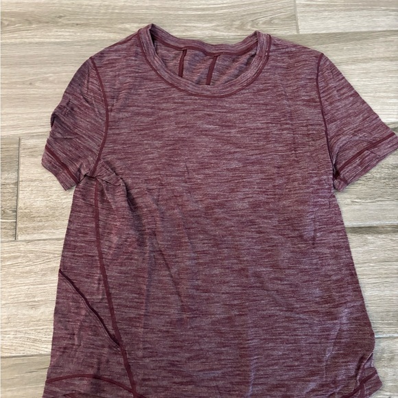 lululemon tshirt bundle - Picture 7 of 7